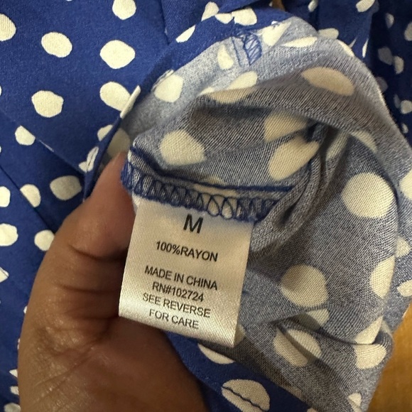 Blue Polka‎ Dot Button-Up Blouse M - Picture 4 of 9